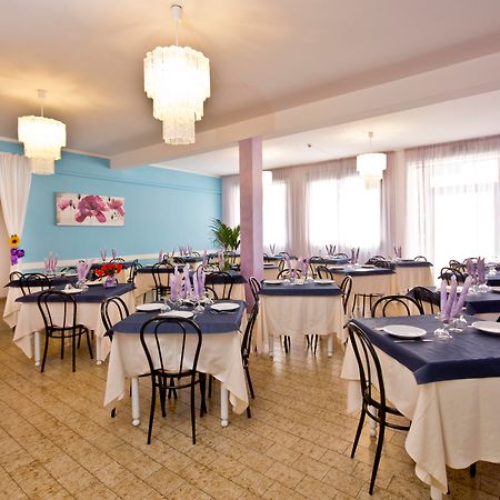 Hotel Milano Gatteo a Mare Bagian luar foto