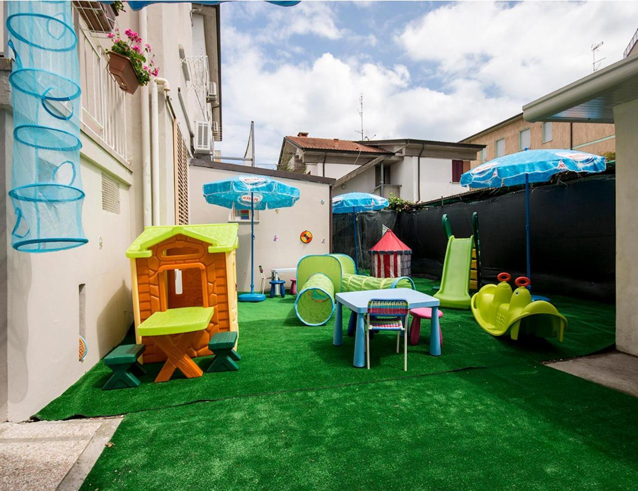 Hotel Milano Gatteo a Mare Bagian luar foto